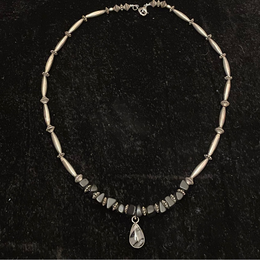 VTG Navajo Signed Onyx, Jasper & Sterling necklace - Picture 4 of 7